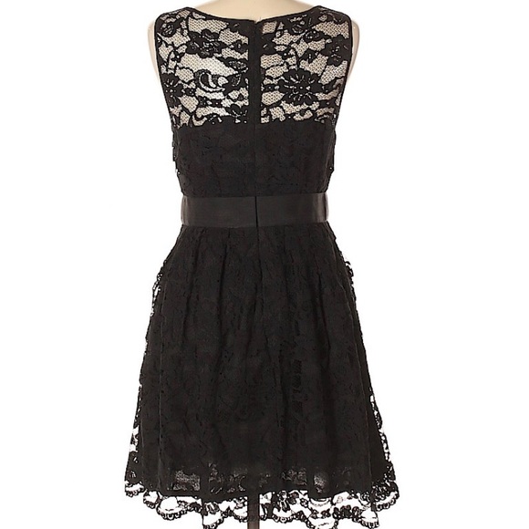 Black Lacy Cocktail / Party Dress - Picture 2 of 4